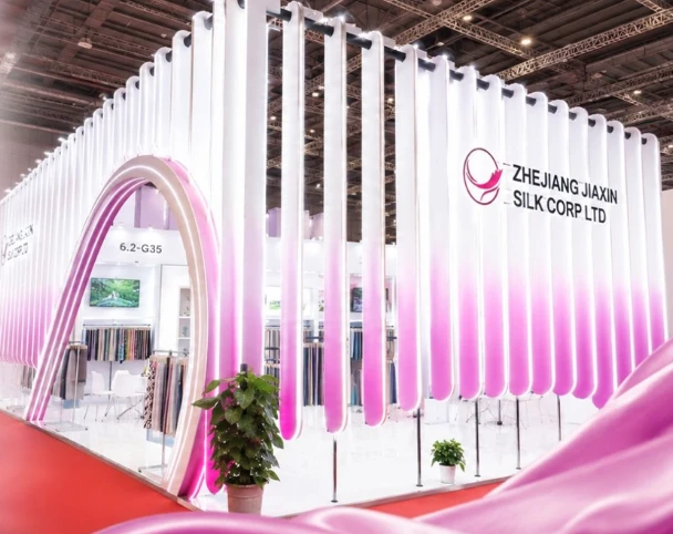 ZHEJIANG JIAXIN SILK, Intertextile Shanghai 2026(부스 6.2-G35)에서 프리미엄 실크 및 의류 직...